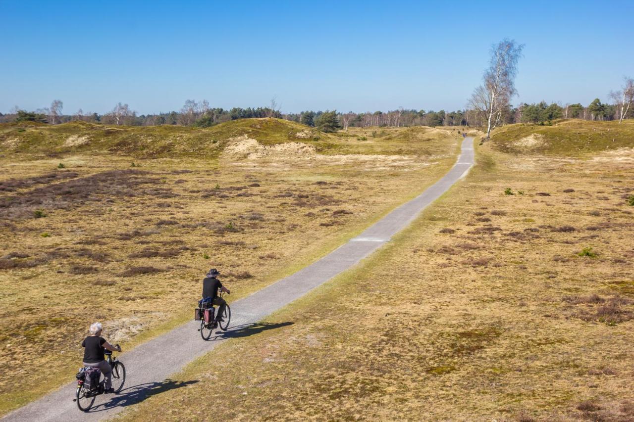 4P Chalet Tolve Met 4 Fietsen Vlakbij Natuurgebieden Drents Friese Wold, Fochteloerveen En Gevangenisdorp Veenhuizen Oosterwolde  Εξωτερικό φωτογραφία